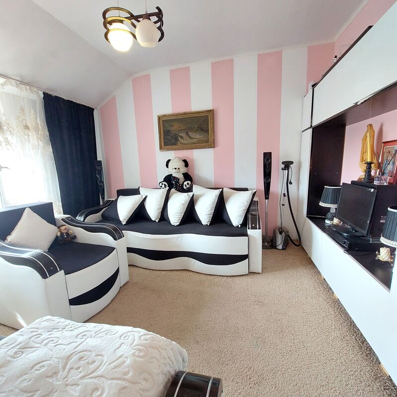 Pantelimon, Rascoalei Casa P+M+pod,